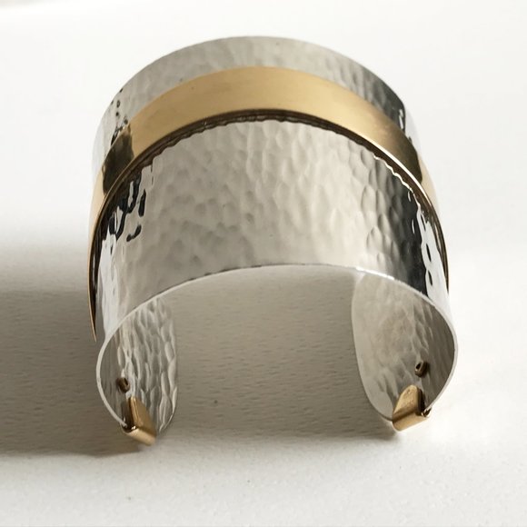 Vintage Napier Wide Hammered Runway Silver Tone Egyptian Revival Cuff Bracelet - Picture 4 of 12